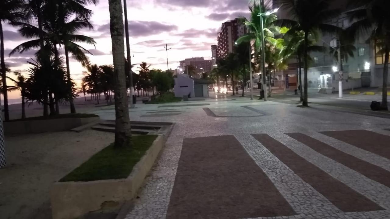 Lindo Apartamento Guilhermina - Edificio Frente Para O Mar Praia Grande  Exterior photo